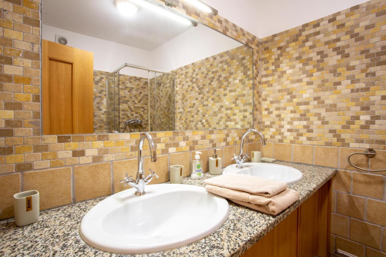 Cozy & Luxurious Getaway - 3 Decks Oceanview & Pool - Sao Jose Apartamento Lagos Exterior foto